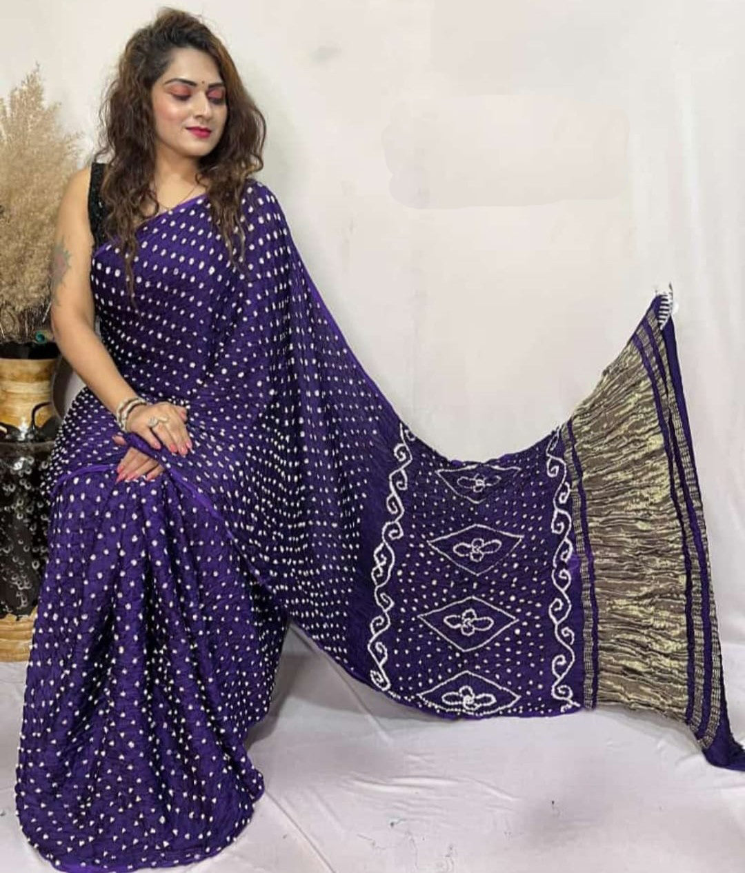 SWADESHI SOUL Bandhani Silk Saree