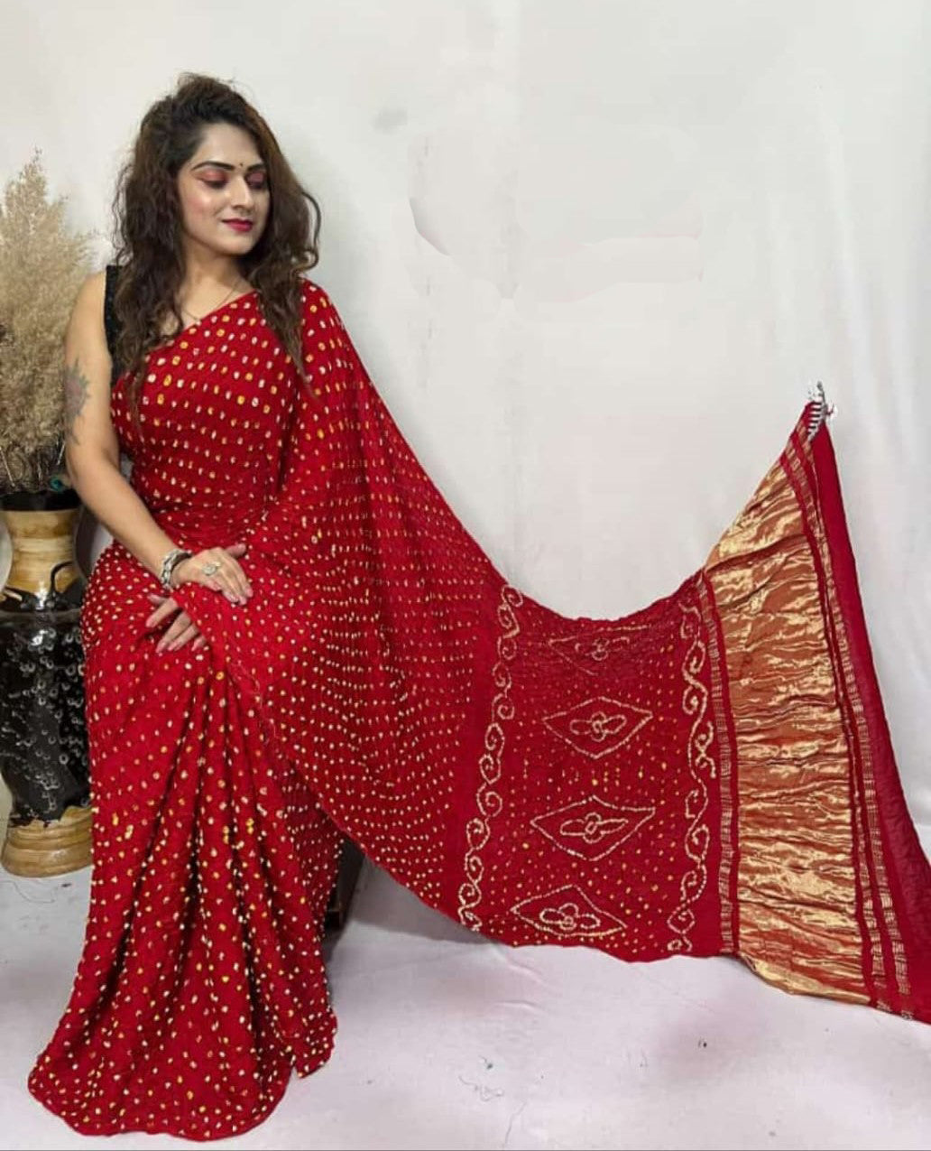 SWADESHI SOUL Bandhani Silk Saree